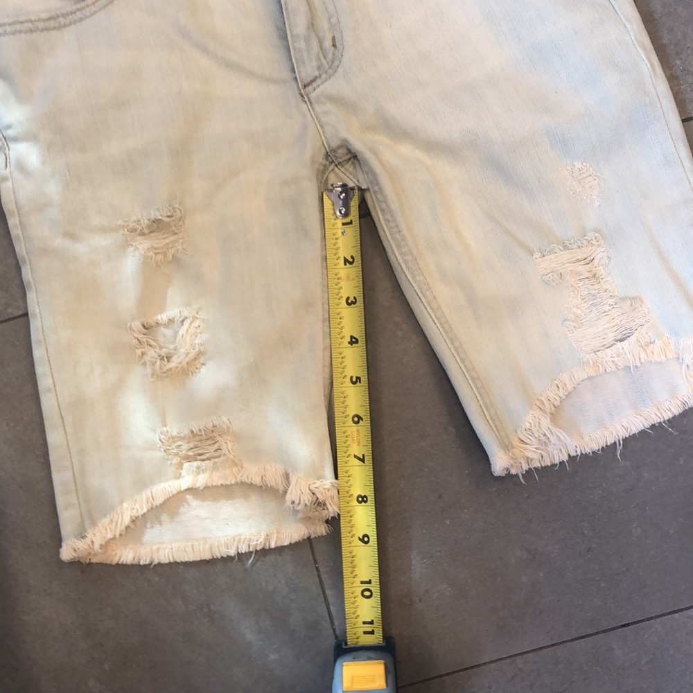 Free People Distressed Jean Shorts - Picture 6 of 7